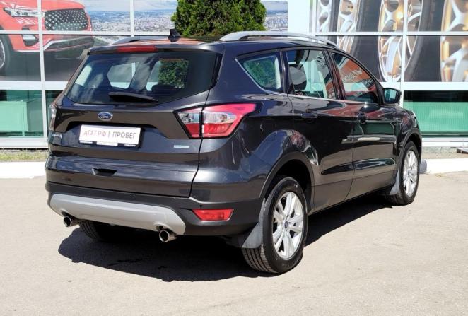 Ford Kuga II Рестайлинг с пробегом 2018 года, цена 1 580 000 рублей, 190743 км, внедорожник, Автокод Объявления
