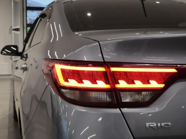Kia Rio IV Рестайлинг с пробегом 2020 года, цена 1 606 000 рублей, 69210 км, седан, Автокод Объявления