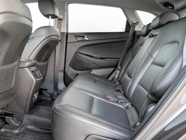 Hyundai Tucson III Рестайлинг с пробегом 2019 года, цена 2 340 000 рублей, 95268 км, внедорожник, Автокод Объявления