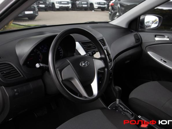 Hyundai Solaris I с пробегом 2011 года, цена 698 000 рублей, 147313 км, седан, Автокод Объявления
