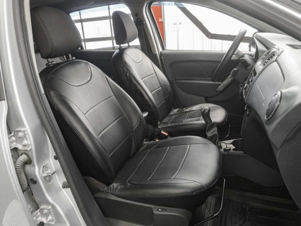 Renault Logan II Рестайлинг с пробегом 2019 года, цена 949 000 рублей, 78400 км, седан, Автокод Объявления