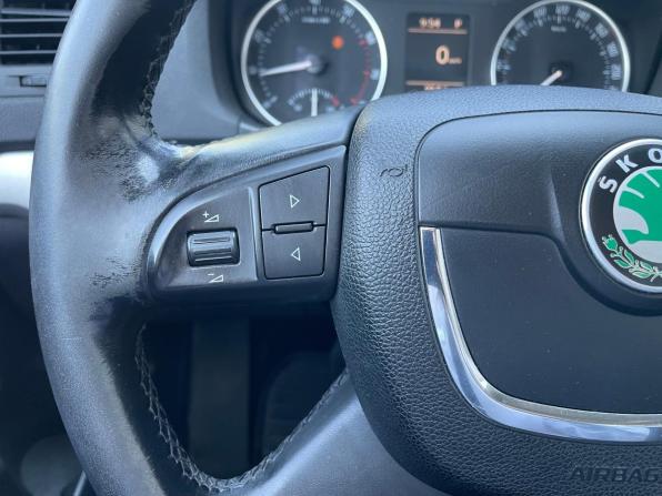Skoda Octavia II (A5) Рестайлинг с пробегом 2012 года, цена 749 000 рублей, 227500 км, универсал, Автокод Объявления