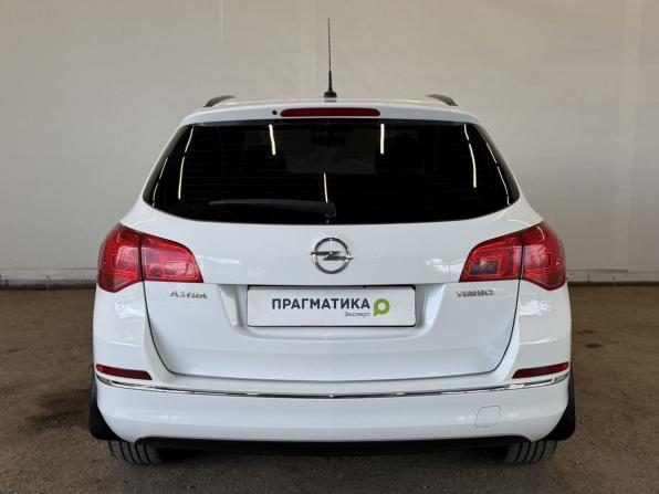 Opel Astra J Рестайлинг с пробегом 2013 года, цена 850 000 рублей, 120000 км, универсал, Автокод Объявления