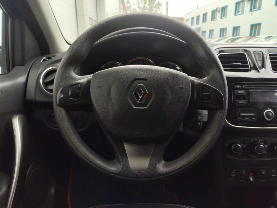 Renault Logan II Санкт-Петербург  - изображение 20