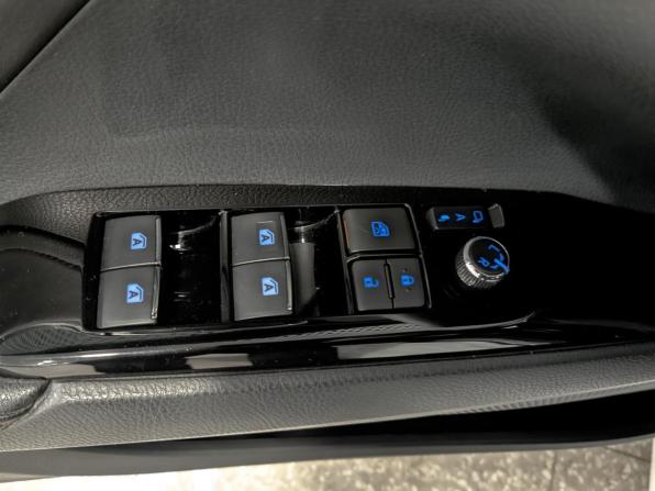 Toyota Camry VIII (XV70) с пробегом 2020 года, цена 3 060 000 рублей, 94986 км, седан, Автокод Объявления