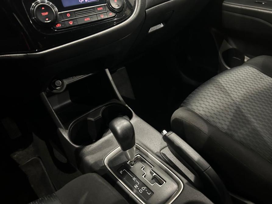 Mitsubishi Outlander III Рестайлинг 2 Санкт-Петербург  - изображение 20