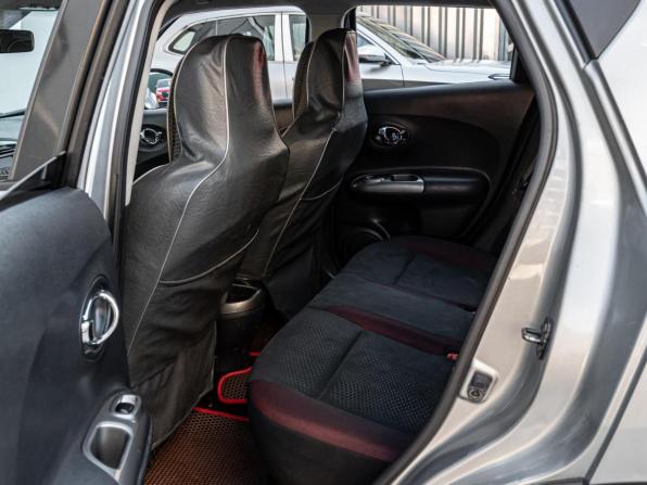 Nissan Juke I с пробегом 2012 года, цена 1 060 000 рублей, 124171 км, внедорожник, Автокод Объявления