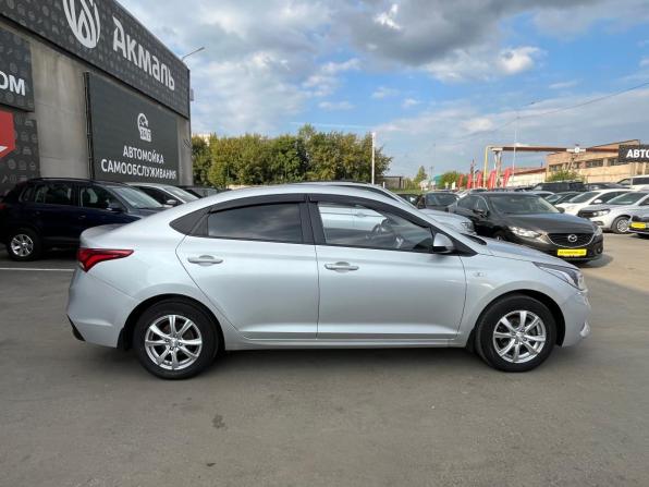 Hyundai Solaris II с пробегом 2017 года, цена 1 130 000 рублей, 146885 км, седан, Автокод Объявления