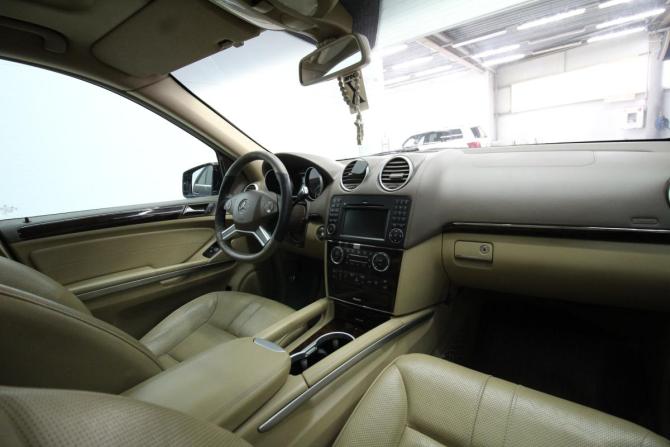 Mercedes-Benz M-Класс II (W164) Рестайлинг с пробегом 2010 года, цена 1 950 000 рублей, 234000 км, внедорожник, Автокод Объявления