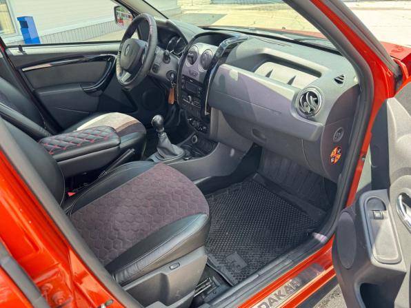 Renault Duster I Рестайлинг с пробегом 2018 года, цена 1 319 900 рублей, 122926 км, внедорожник, Автокод Объявления