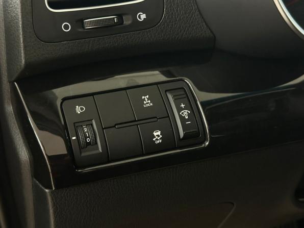 Kia Sorento II Рестайлинг с пробегом 2019 года, цена 2 130 000 рублей, 163912 км, внедорожник, Автокод Объявления