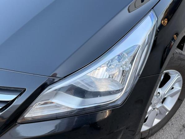 Hyundai Solaris I Рестайлинг с пробегом 2016 года, цена 990 000 рублей, 83000 км, седан, Автокод Объявления