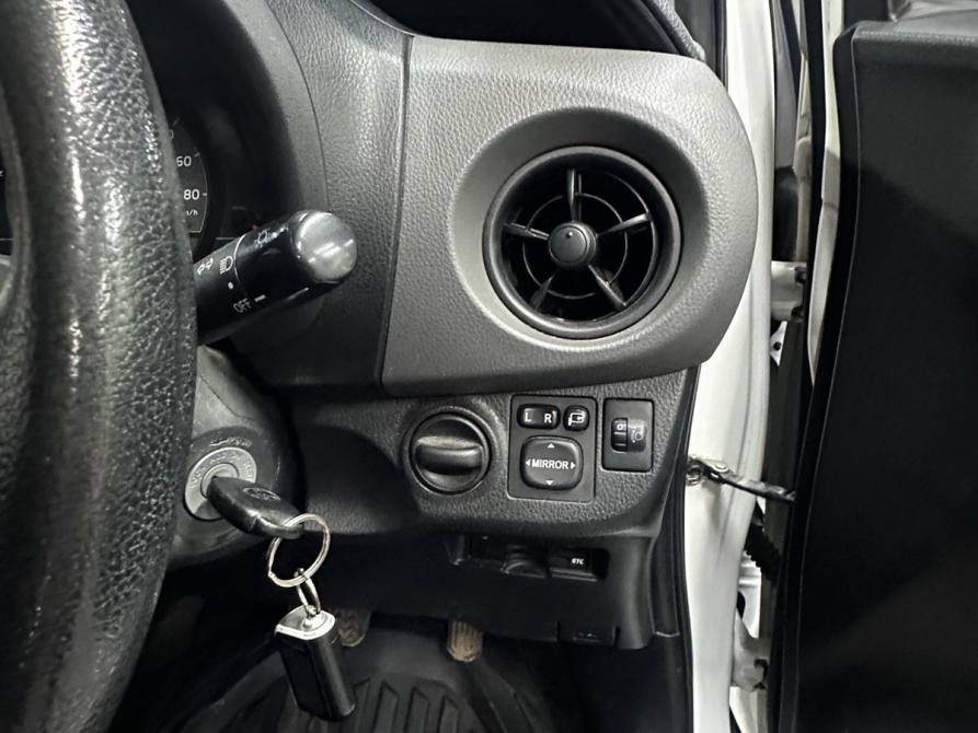 Toyota Vitz III (XP130) Рестайлинг Иркутск  - изображение 7