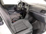 Volkswagen Polo V Рестайлинг Екатеринбург  - изображение 25