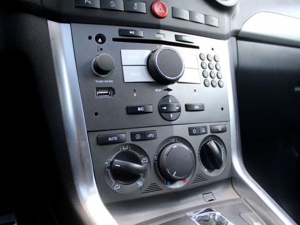 Opel Antara I Рестайлинг с пробегом 2012 года, цена 1 150 000 рублей, 146500 км, внедорожник, Автокод Объявления