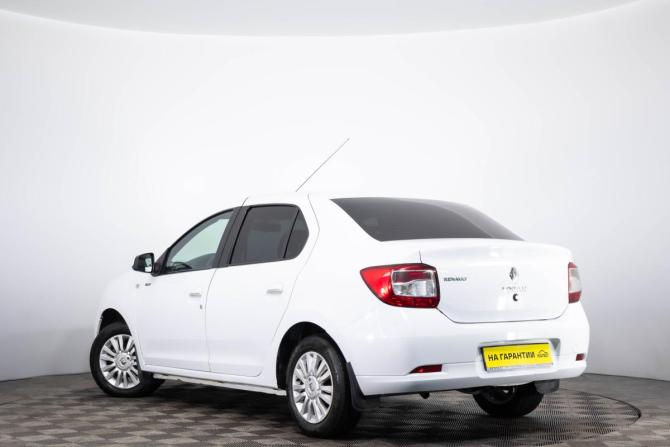 Renault Logan II с пробегом 2017 года, цена 779 000 рублей, 195000 км, седан, Автокод Объявления