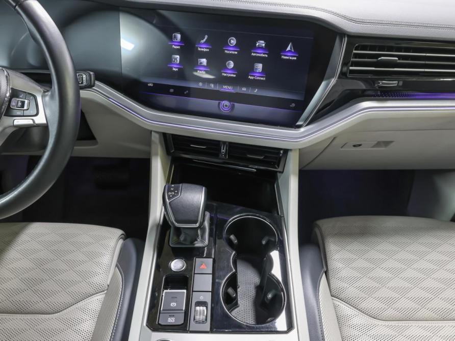 Volkswagen Touareg III Москва  - изображение 18