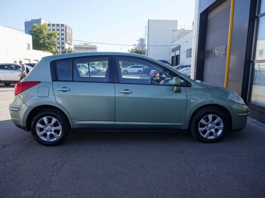 Nissan Tiida I Москва  - изображение 4