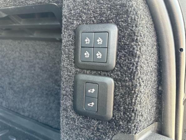 Land Rover Range Rover IV Рестайлинг с пробегом 2019 года, цена 6 380 000 рублей, 183775 км, внедорожник, Автокод Объявления