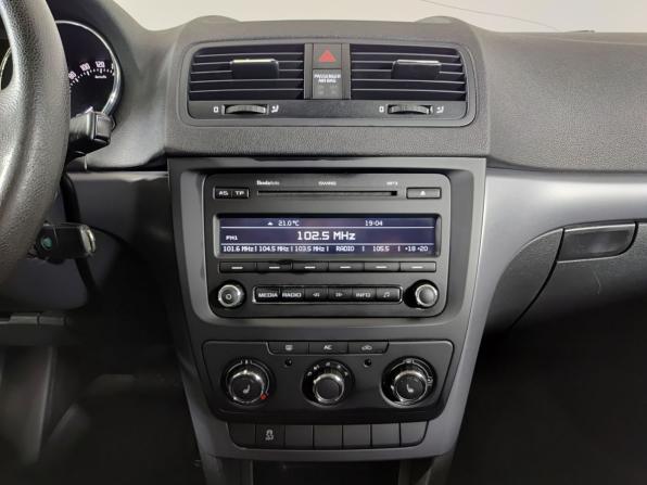 Skoda Yeti I с пробегом 2012 года, цена 680 000 рублей, 156666 км, внедорожник, Автокод Объявления