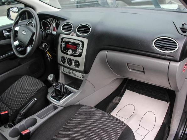 Ford Focus II Рестайлинг с пробегом 2010 года, цена 511 000 рублей, 104000 км, седан, Автокод Объявления