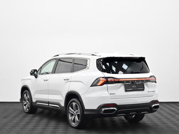 Geely Okavango I Рестайлинг с пробегом 2024 года, цена 2 699 000 рублей, 32000 км, внедорожник, Автокод Объявления