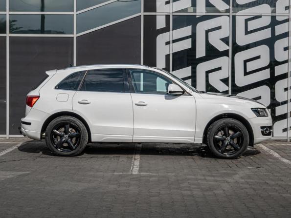 Audi Q5 I (8R) с пробегом 2009 года, цена 1 199 000 рублей, 286644 км, внедорожник, Автокод Объявления