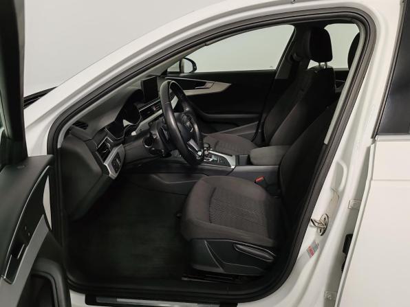 Audi A4 V (B9) с пробегом 2016 года, цена 1 749 000 рублей, 100824 км, седан, Автокод Объявления