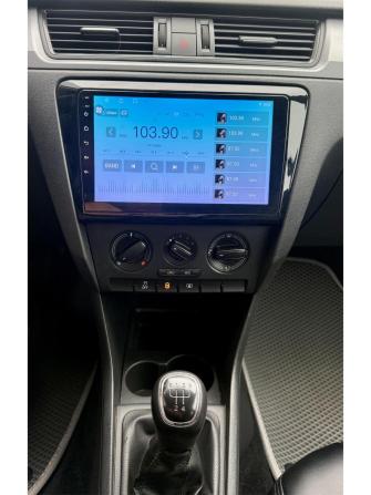 Skoda Rapid I с пробегом 2016 года, цена 860 000 рублей, 101634 км, лифтбек, Автокод Объявления