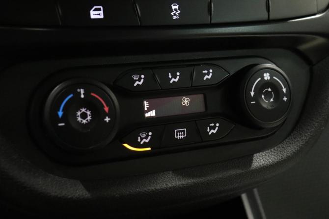 Lada (ВАЗ) Vesta I с пробегом 2021 года, цена 937 000 рублей, 70735 км, седан, Автокод Объявления