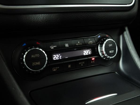 Mercedes-Benz GLA I (X156) с пробегом 2014 года, цена 1 999 700 рублей, 121930 км, внедорожник, Автокод Объявления