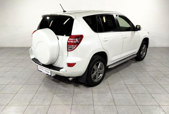 Toyota RAV4 IV (XA40) с пробегом 2012 года, цена 1 590 000 рублей, 302774 км, внедорожник, Автокод Объявления