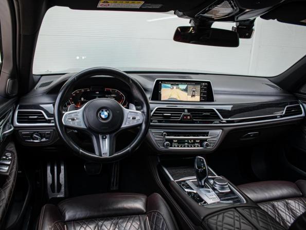 BMW 7 серии VI (G11/G12) Рестайлинг с пробегом 2020 года, цена 6 600 000 рублей, 122206 км, седан, Автокод Объявления