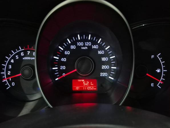 Kia Rio III Рестайлинг с пробегом 2017 года, цена 1 050 000 рублей, 111048 км, седан, Автокод Объявления