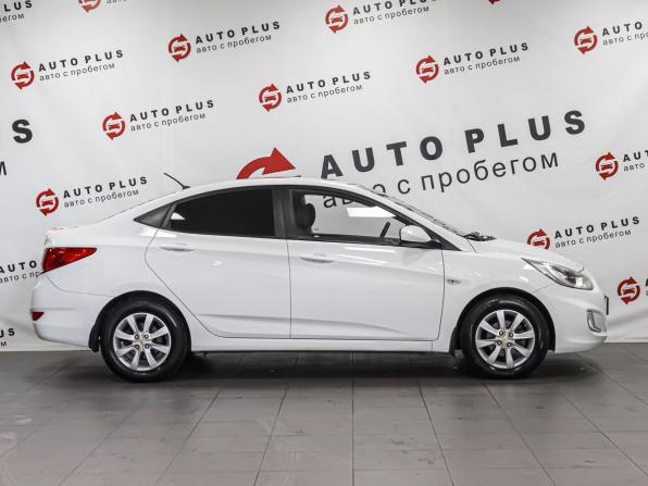 Hyundai Solaris I с пробегом 2012 года, цена 1 049 000 рублей, 89527 км, седан, Автокод Объявления