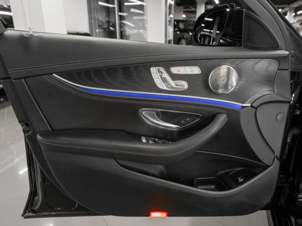 Mercedes-Benz E-Класс V (W213 S213 C238) с пробегом 2019 года, цена 4 200 000 рублей, 56065 км, седан, Автокод Объявления