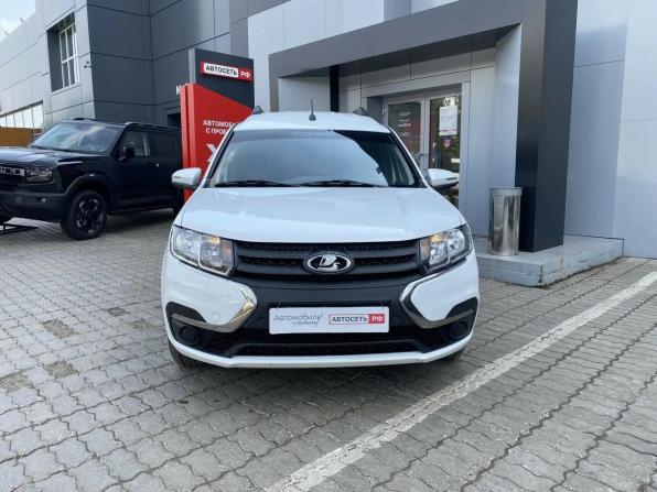 Lada (ВАЗ) Largus I Рестайлинг с пробегом 2024 года, цена 1 310 878 рублей, 29993 км, универсал, Автокод Объявления