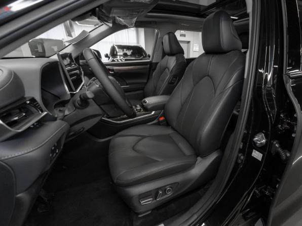 Toyota Highlander IV (XU70) с пробегом 2026 года, цена 5 300 000 рублей, 41 км, внедорожник, Автокод Объявления