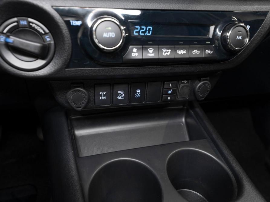 Toyota Hilux VIII Москва  - изображение 19