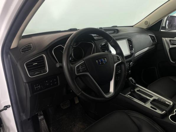 Geely Emgrand X7 I Рестайлинг 2 с пробегом 2018 года, цена 1 300 000 рублей, 133478 км, внедорожник, Автокод Объявления