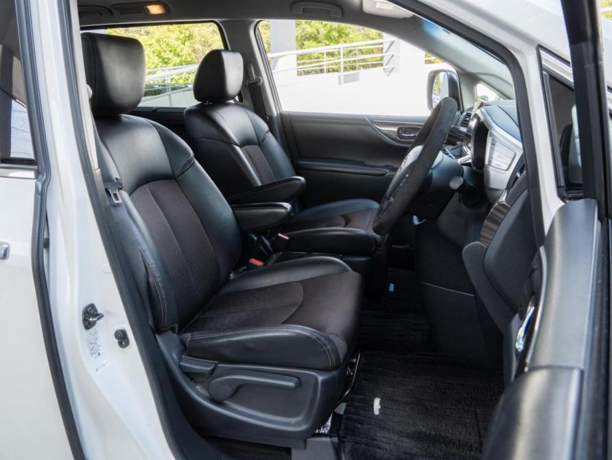 Nissan Elgrand III (E52) Рестайлинг Волгоград  - изображение 11