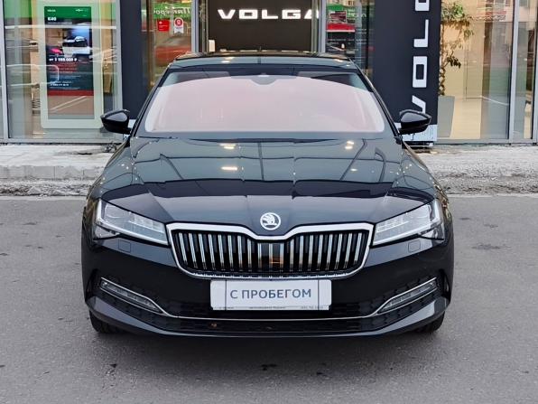 Skoda Superb III Рестайлинг с пробегом 2021 года, цена 2 650 000 рублей, 132894 км, лифтбек, Автокод Объявления
