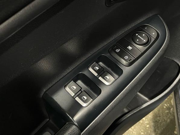 Kia Rio IV с пробегом 2020 года, цена 1 577 000 рублей, 96405 км, хэтчбек, Автокод Объявления