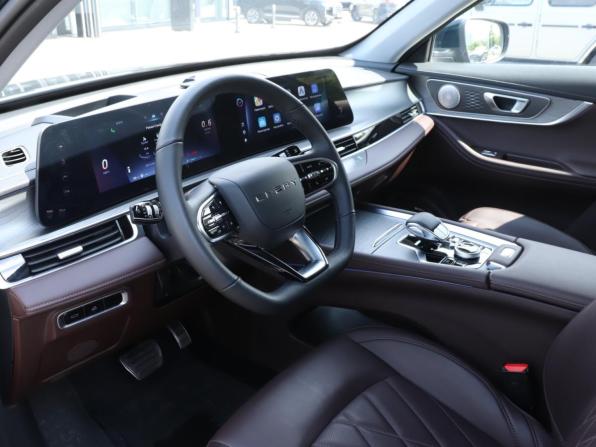 Chery Tiggo 8 Pro Max I Рестайлинг с пробегом 2024 года, цена 2 760 000 рублей, 11600 км, внедорожник, Автокод Объявления