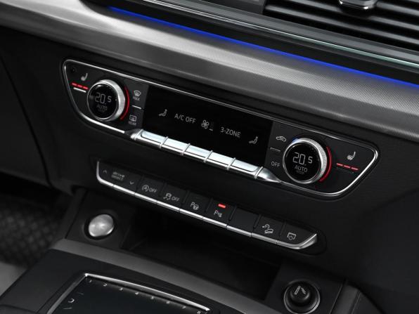 Audi Q5 II (FY) с пробегом 2017 года, цена 2 899 000 рублей, 97000 км, внедорожник, Автокод Объявления
