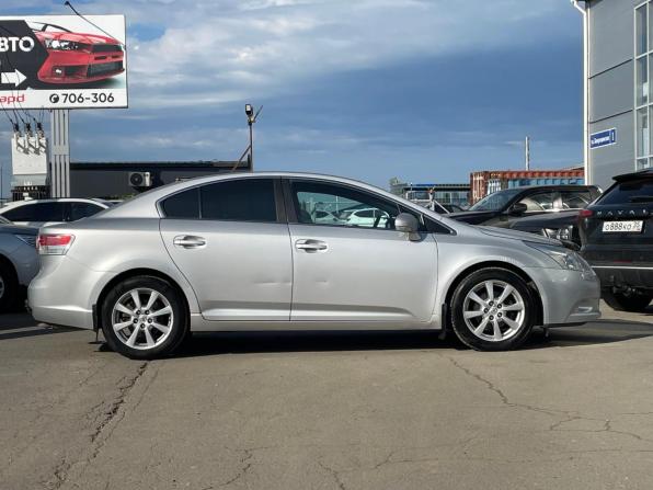 Toyota Avensis III с пробегом 2010 года, цена 950 000 рублей, 231700 км, седан, Автокод Объявления