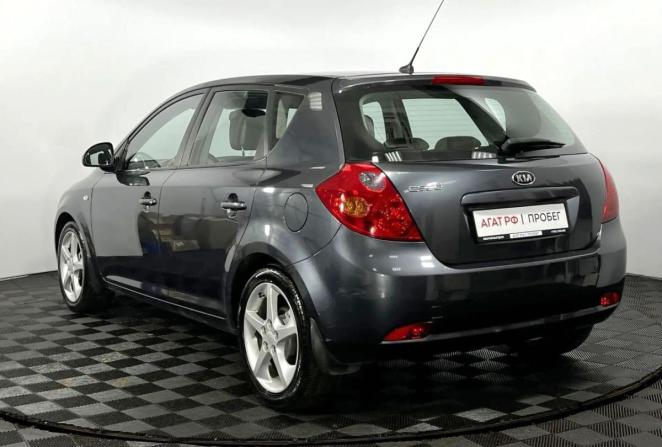 Kia Ceed I с пробегом 2008 года, цена 900 000 рублей, 130765 км, хэтчбек, Автокод Объявления