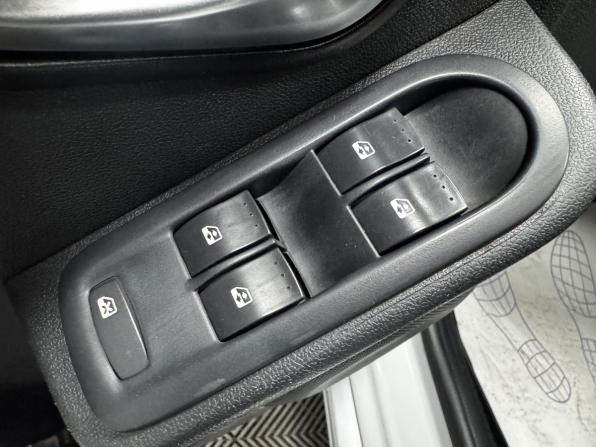 Nissan Terrano III (D10) с пробегом 2015 года, цена 977 000 рублей, 126052 км, внедорожник, Автокод Объявления