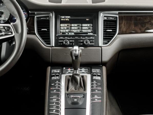 Porsche Macan I с пробегом 2015 года, цена 2 985 000 рублей, 132462 км, внедорожник, Автокод Объявления