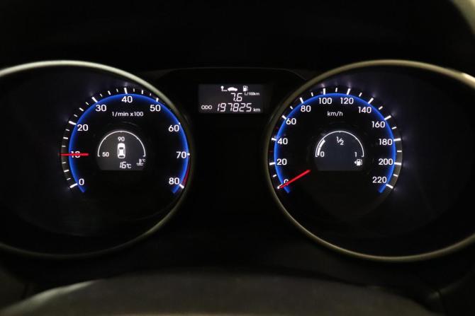Hyundai ix35 I с пробегом 2013 года, цена 1 037 000 рублей, 197825 км, внедорожник, Автокод Объявления